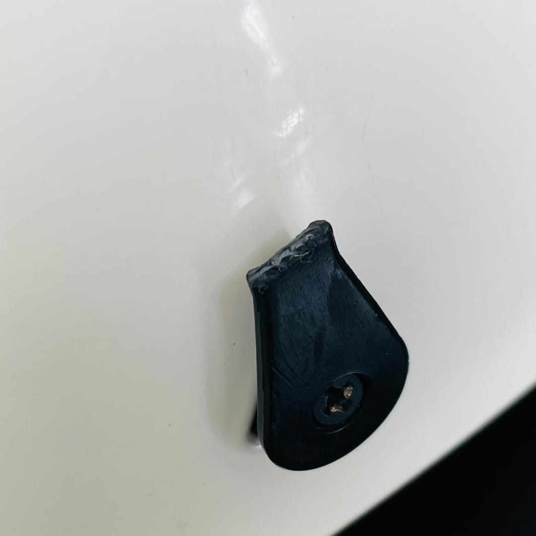 PERRY ELLIS ヘルメット 頭囲約61.5cm 軽量モデル R8SB90