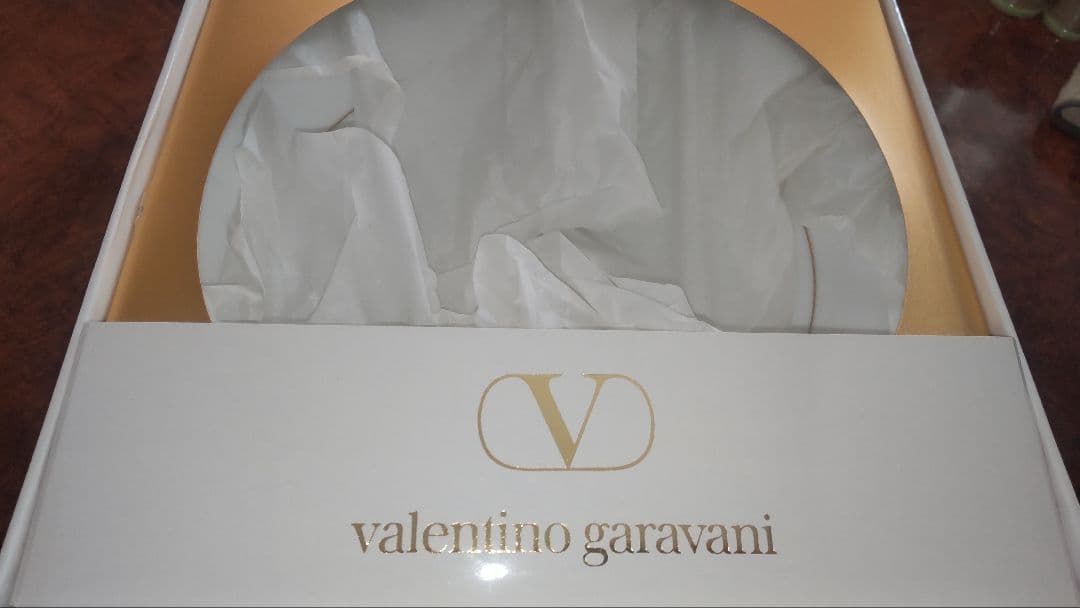 valentino garavani サラダボール
