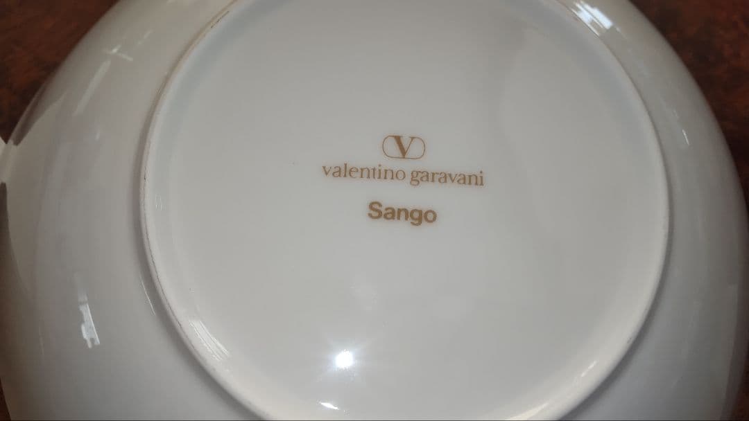 valentino garavani サラダボール
