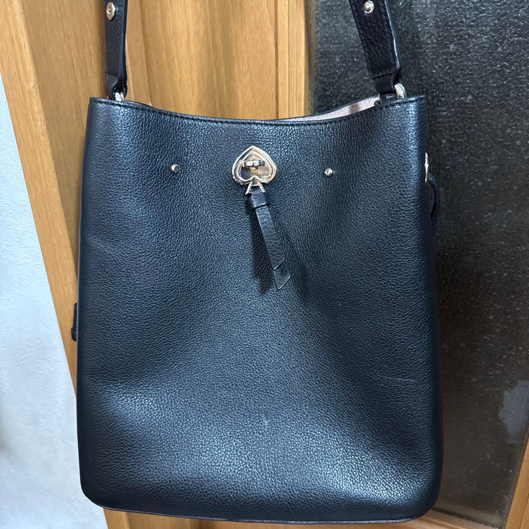 kate spade ブラックレザー ハンドバッグ