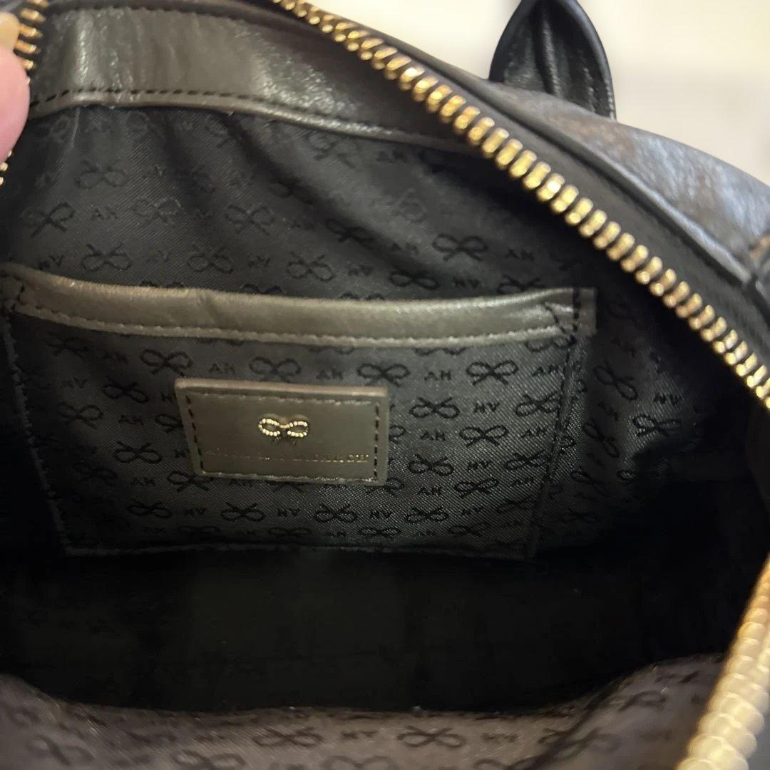 Anya Hindmarch Carker（カーカー）ショルダーバッグ
