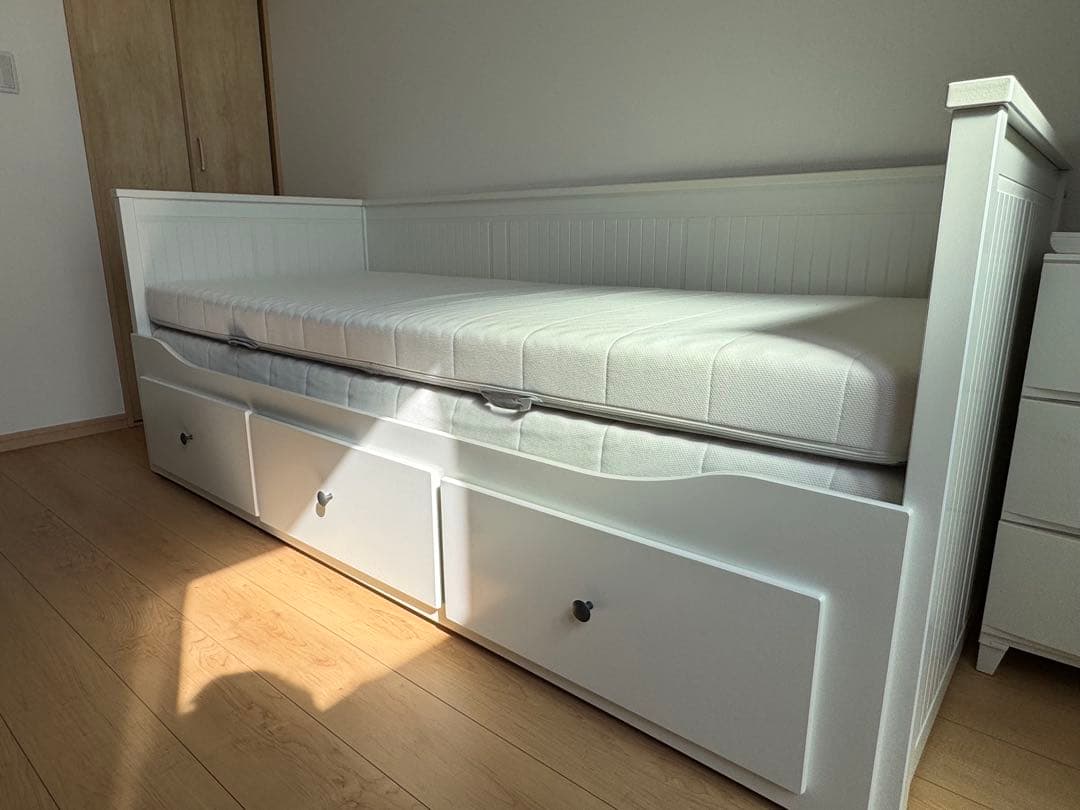 IKEA ヘムネス デイベッド　マットレス2枚付きHEMNES