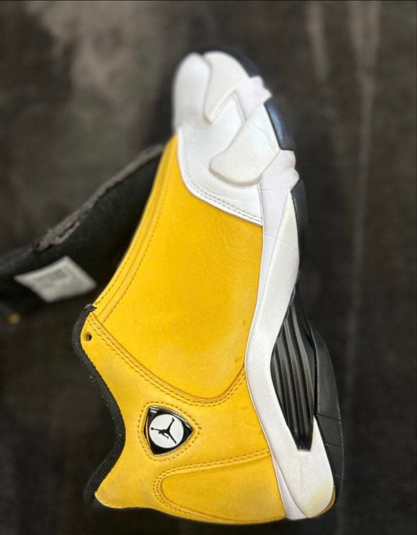 商品名 NIKE Air Jordan 14 Retro “Lightning