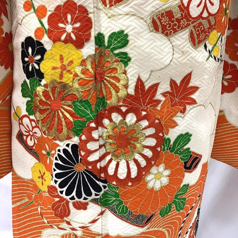 603ag11■七五三 七歳 女児 着物&六通袋帯&長襦袢 刺繍 菊■良好