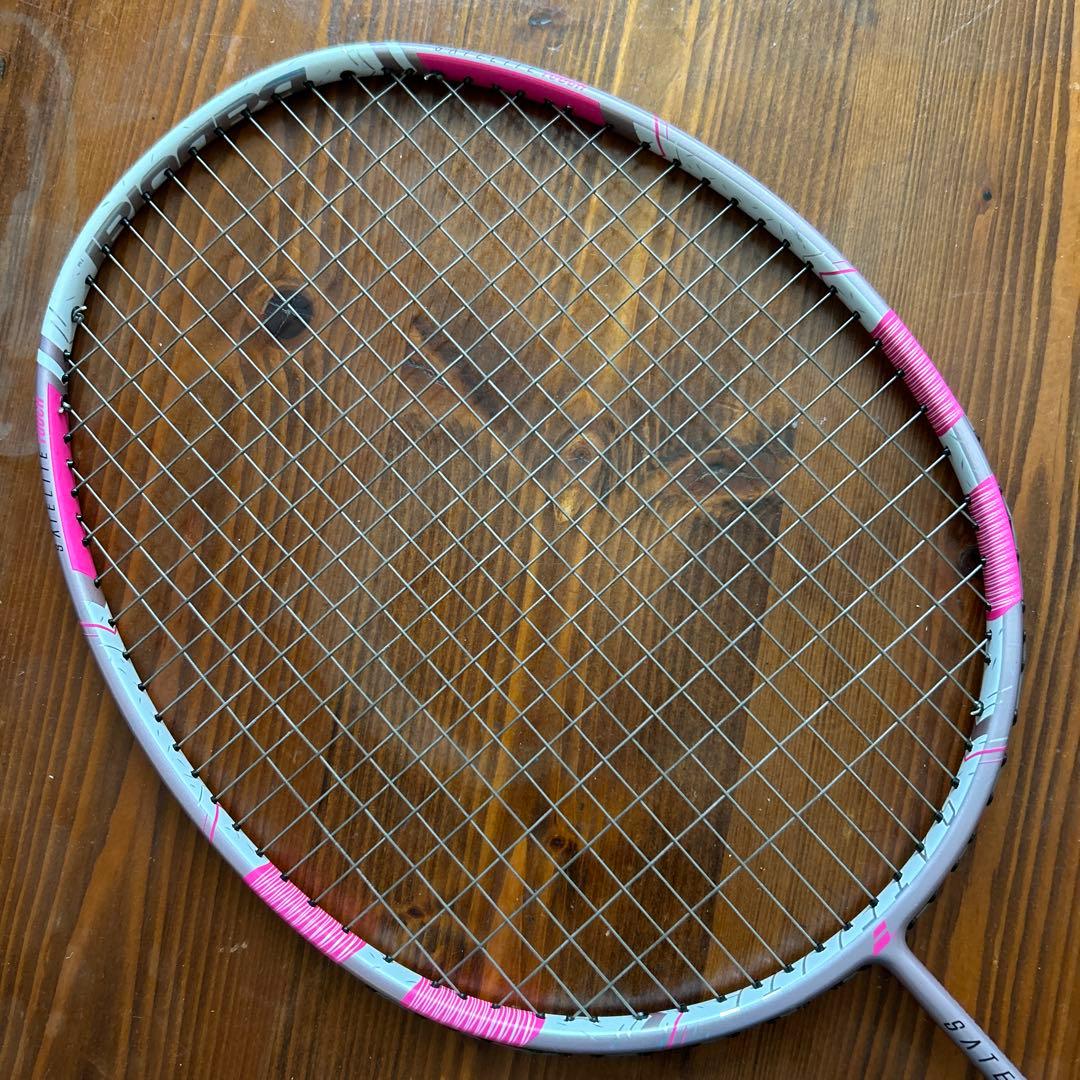 バドミントンラケット　バボラ　Babolat バドミントンラケット ケース付き