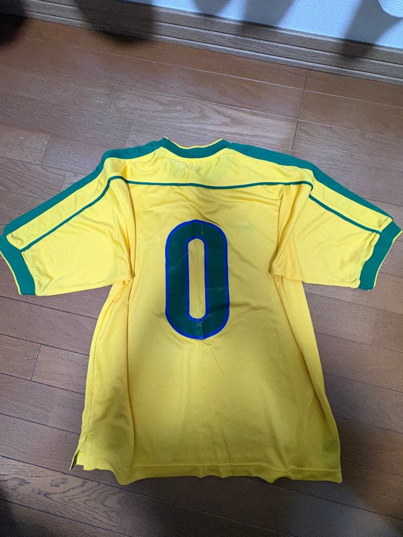 Nike ブラジル代表 シャツ Mサイズ