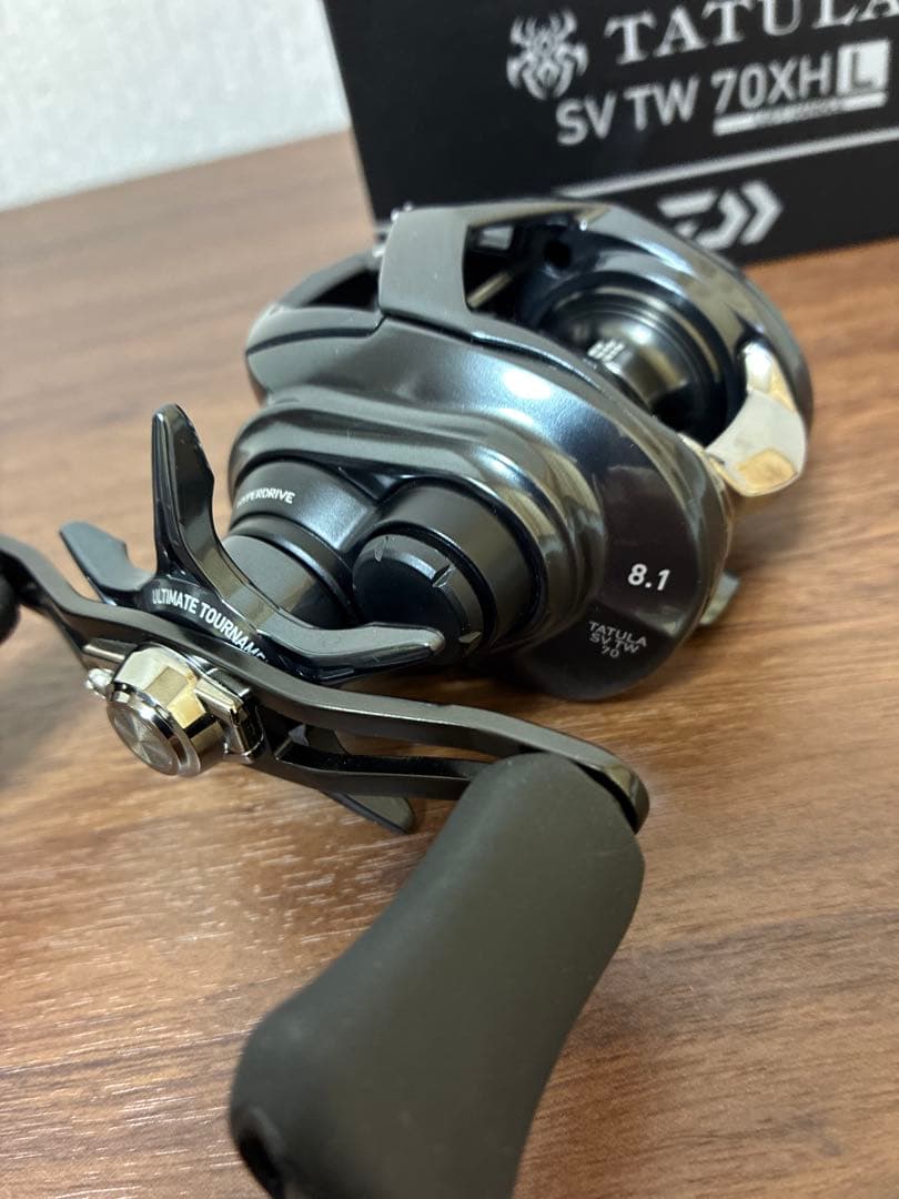 タトゥーラSVTW70 XHL 日本未発売モデル