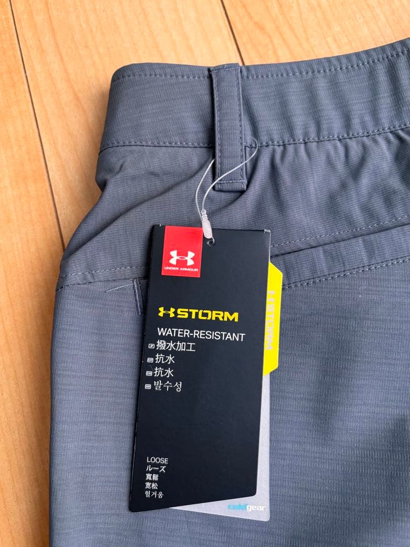 【新品タグ付】UNDER ARMOUR カジュアル パンツ グレー②