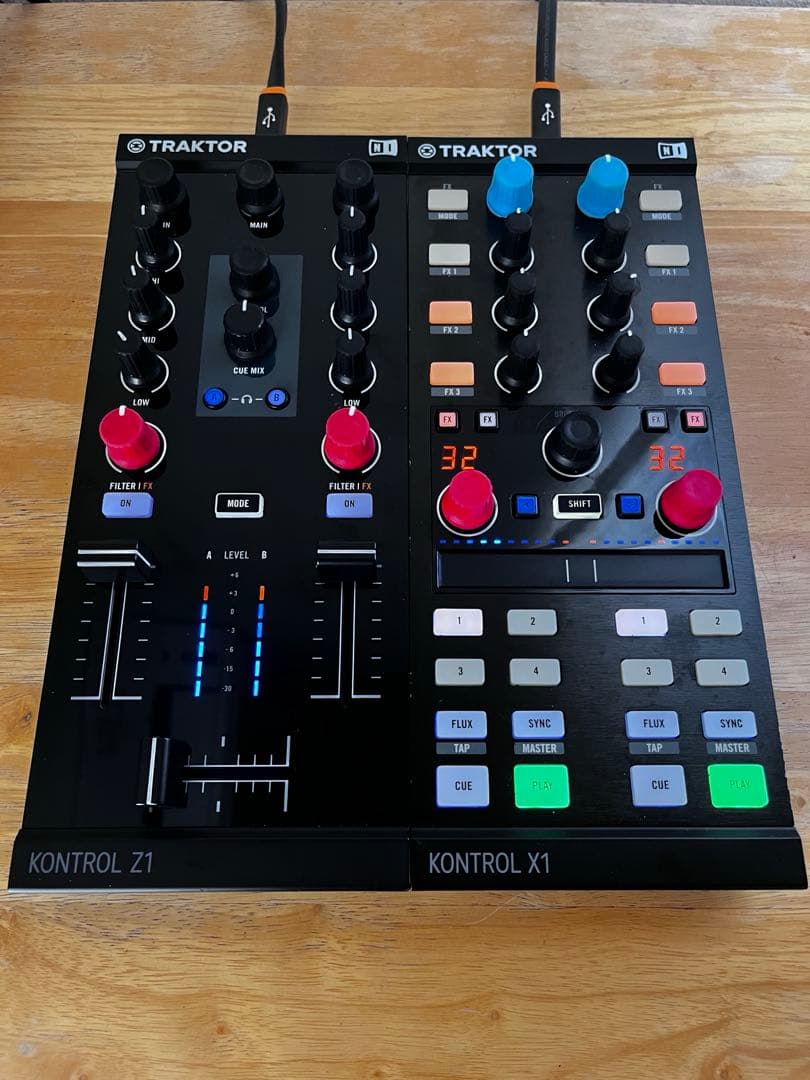 DJ機材 Traktor Kontrol Z1 X1 Pioneer DJ Oyaide
