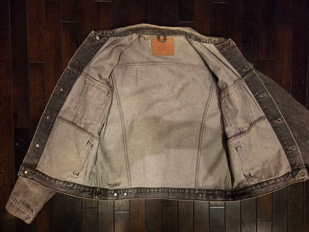 Levi's　デニムジャケット　gジャン　先染め　ブラック　70503 Mサイズ