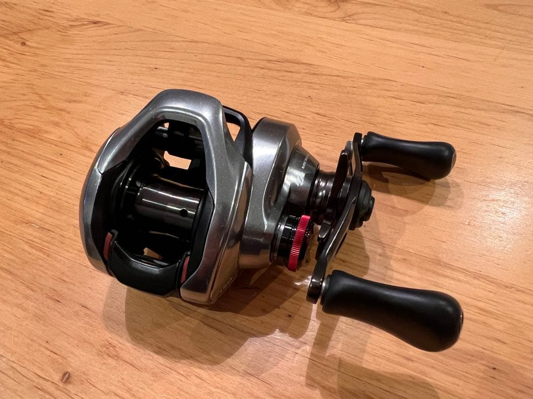 【美品】シマノ スコーピオンDC 150 右巻き I-DC5搭載