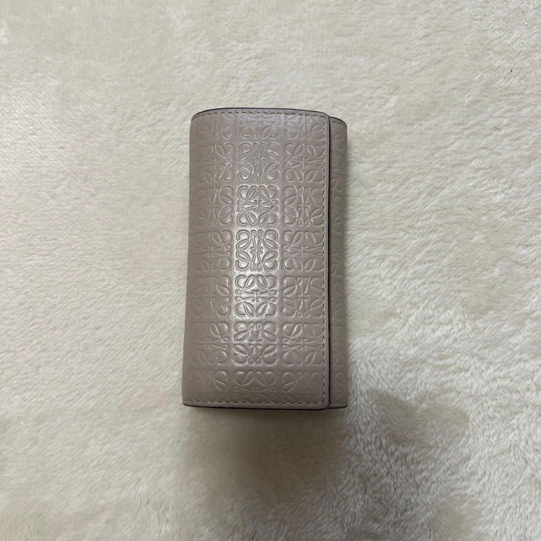 LOEWE レザーキーケース グレー