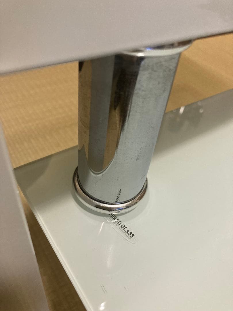TEMPERED GLASS ガラステーブル【直接お引き渡しは1,980円】