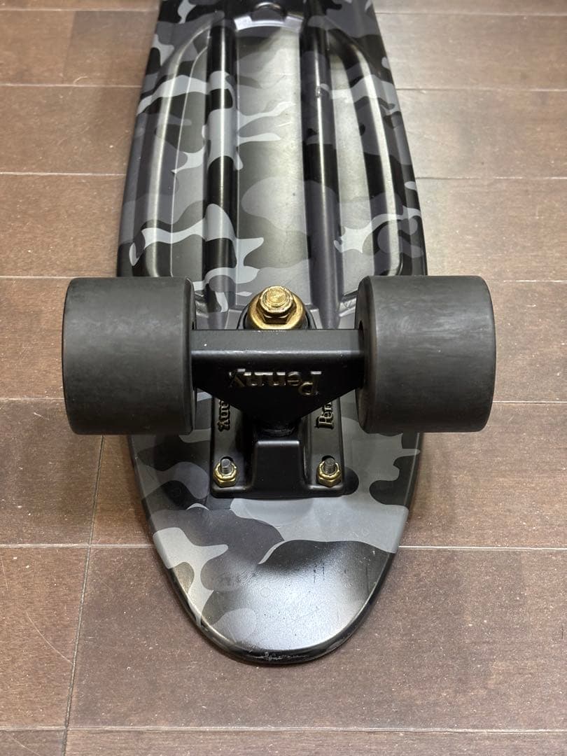 Penny 22インチ 日本限定 ペニー 黒×金×カモフラ スケボー クルーザー