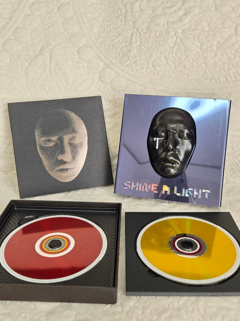 K-POP・アジア G-DRAGONFIRST LIVE CONCERT SHINE A LIGHT