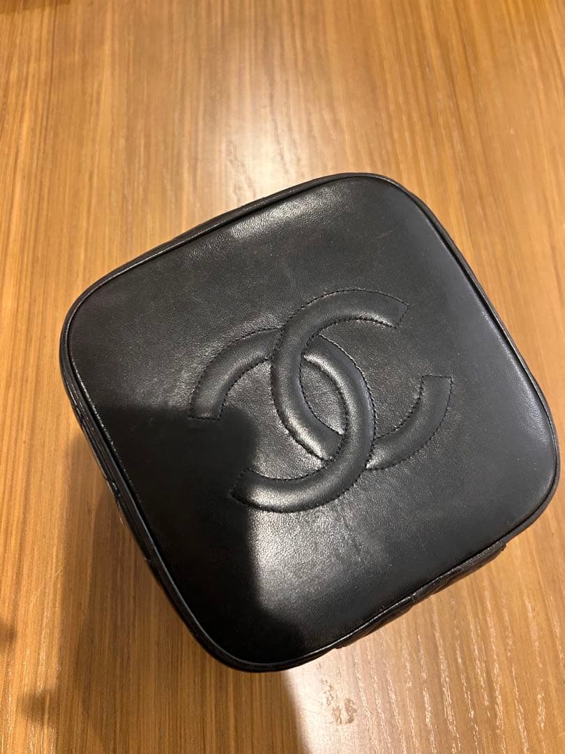 CHANEL ビンテージ　サイコロヴァニティ　黒
