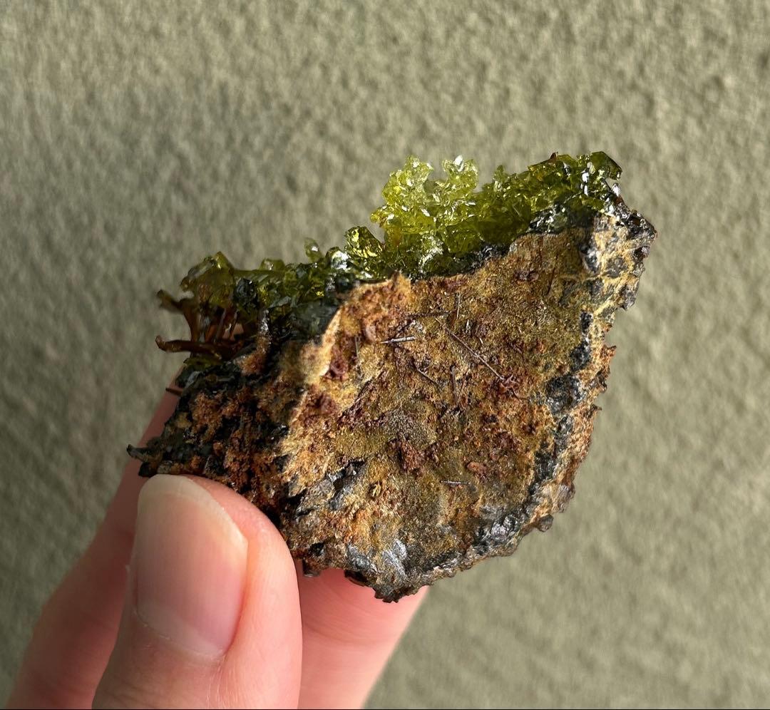 希少色 希少鉱物 ジンカイト 黄緑色結晶 天然石