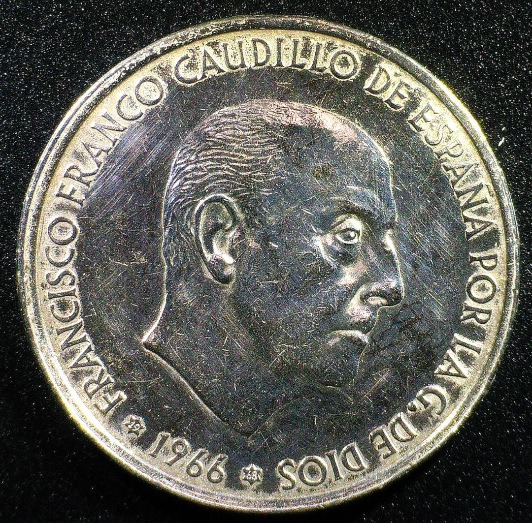 スペイン 100セペタ　銀貨 (1966) フランコ国家元首
