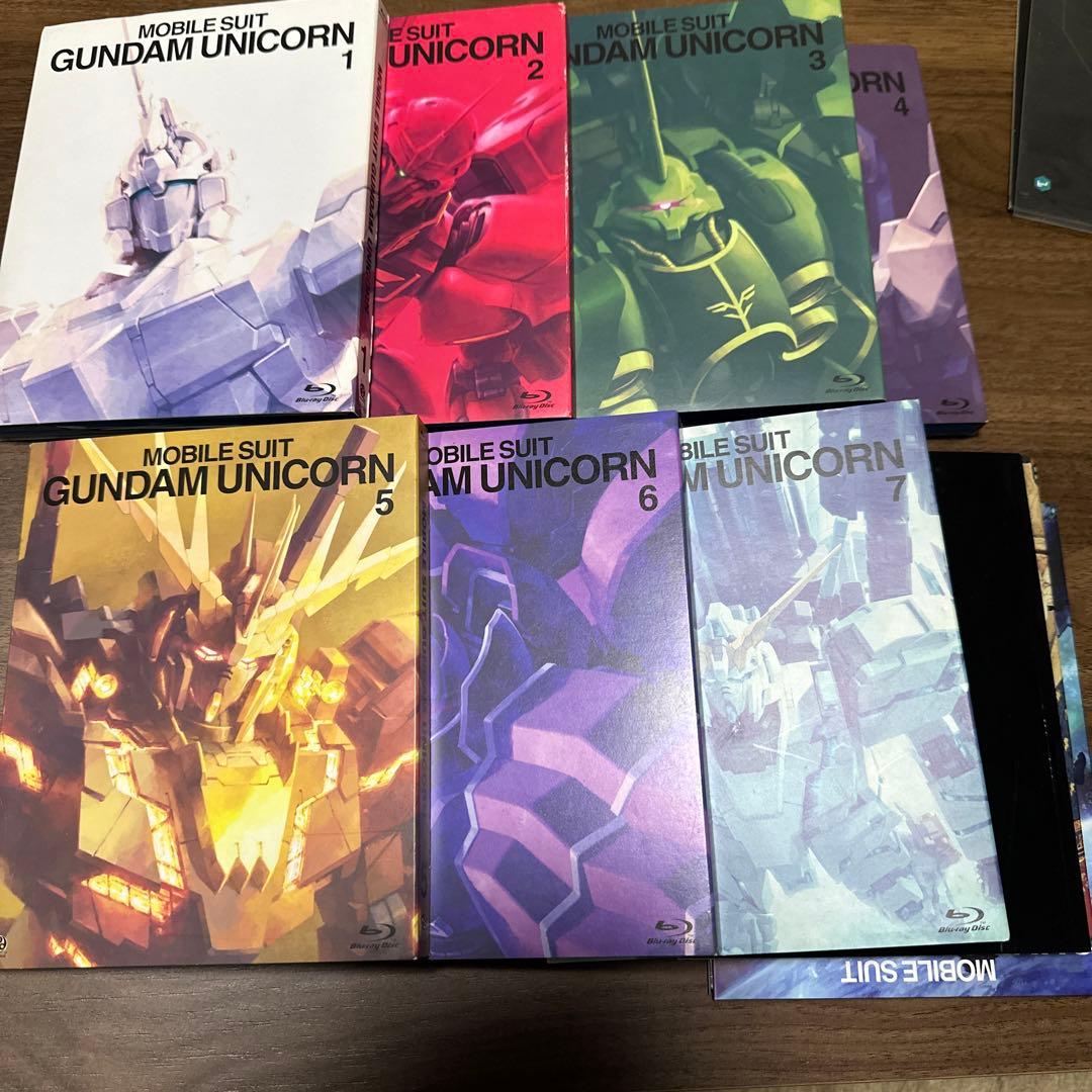 GUNDAM機動戦士ガンダムシリーズDVDセット