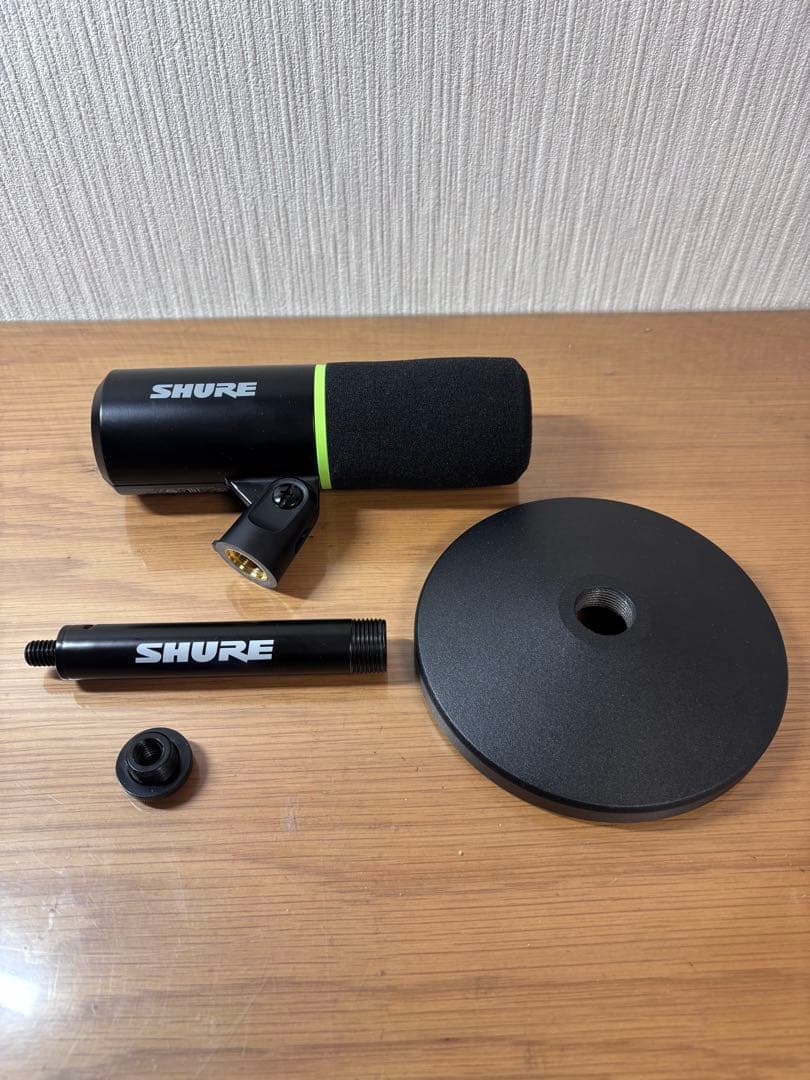 Shure MV6 USBゲーミングマイクロホン