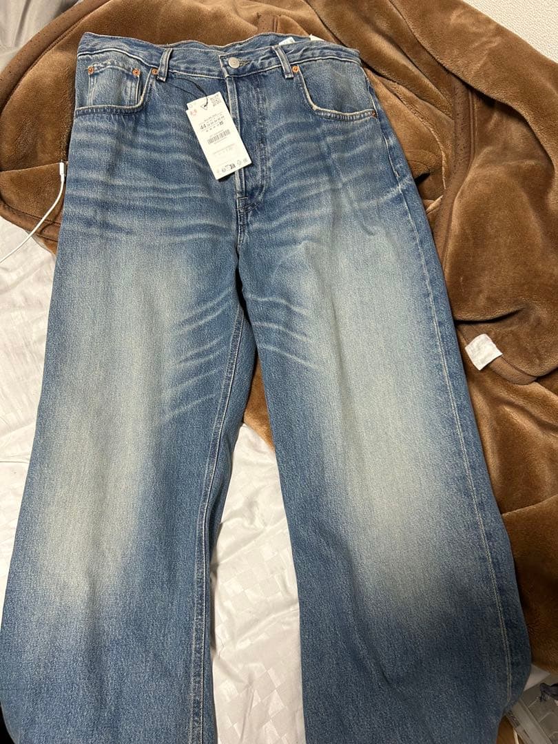 ZARA フレアフィットバギーデニムパンツ　eu44(jp34)