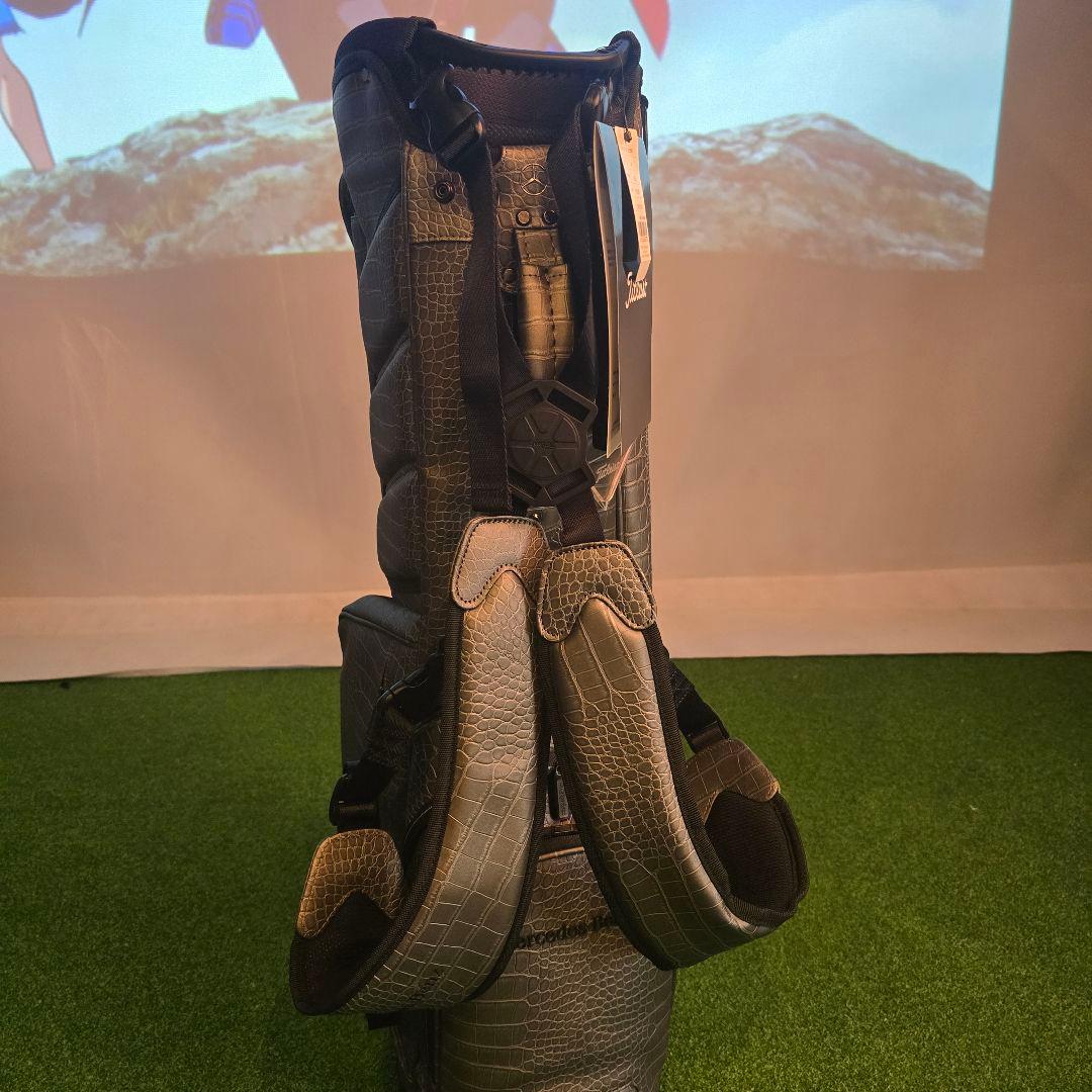 Titleist メルセデス・ベンツ キャディバッグ グレー 型押し