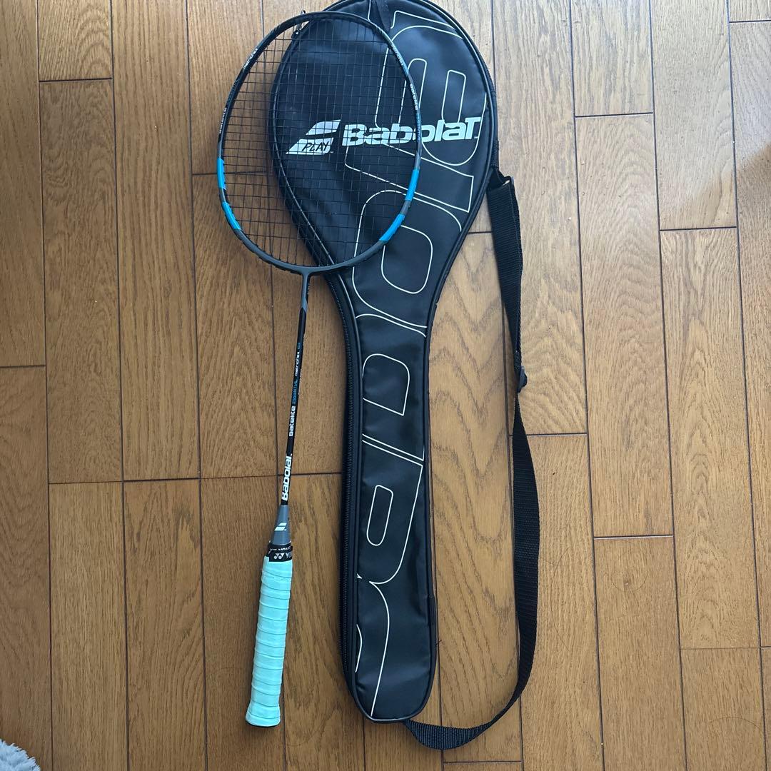 BabolaT satelite バドミントン　ラケット