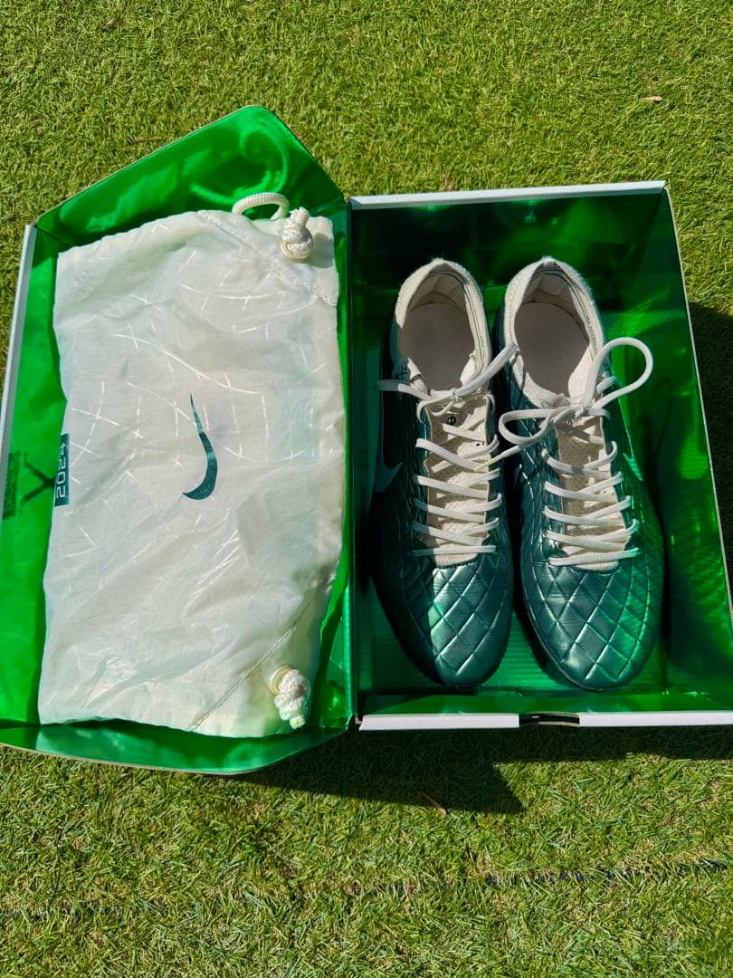 Nike ティエンポレジェンド10