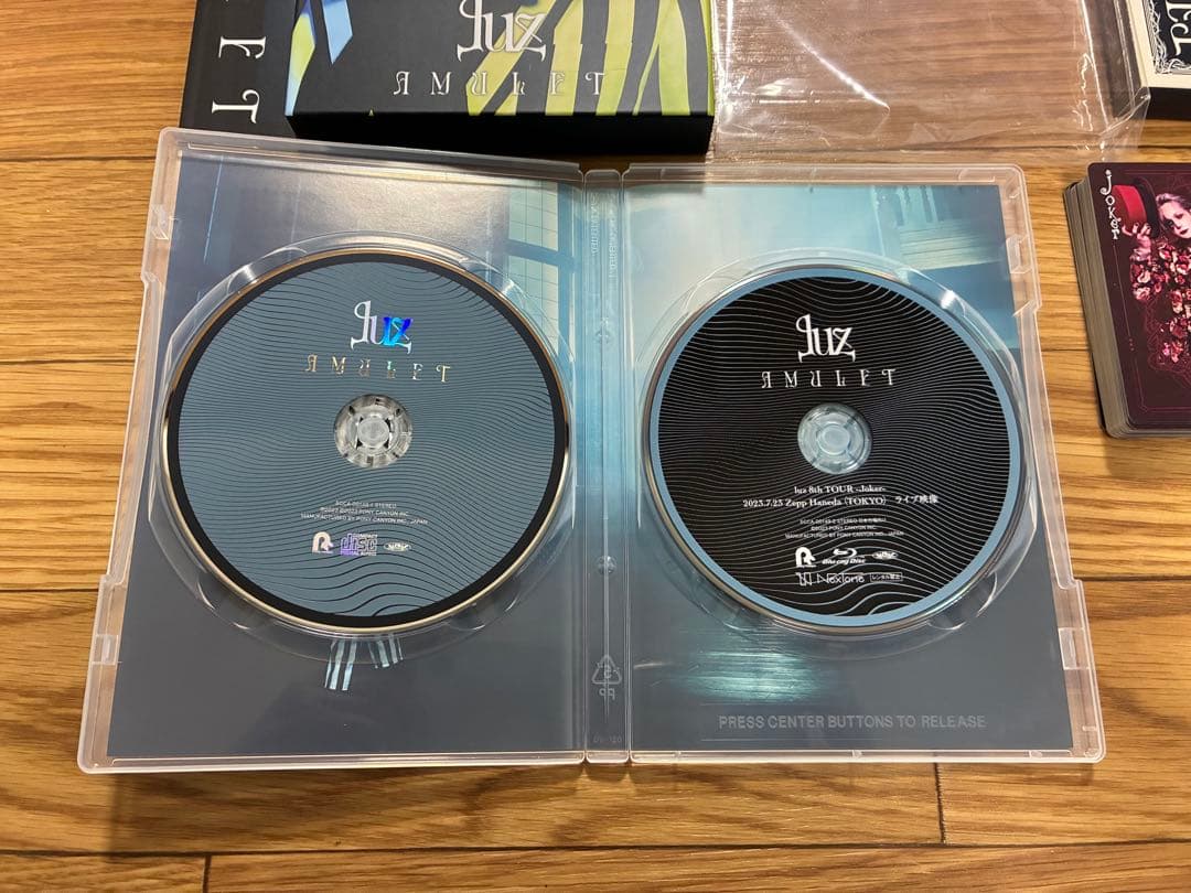 luz AMULET Joker盤 CD + Blu-ray トランプ付き