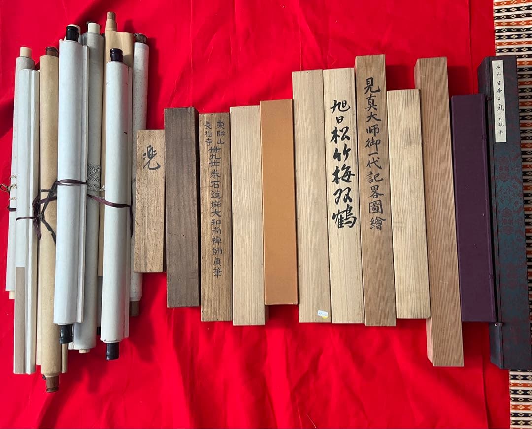 掛軸まとめて30本 ＆他色紙、（日本画 書 山水 中国書画 大幅 ）など！