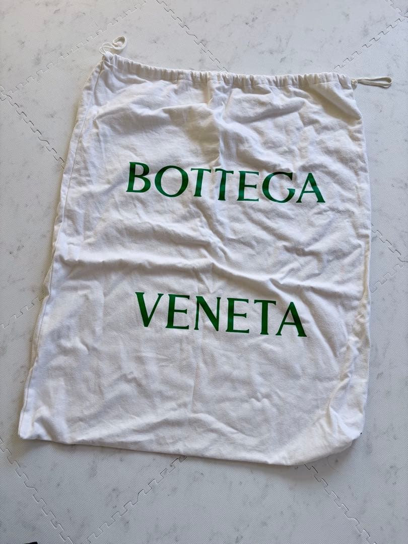 【新品未使用】連休特価 Bottega Veneta トートバッグ 新品タグ付