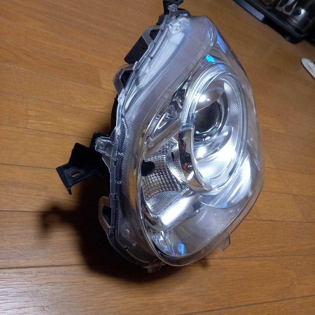 ダイハツムーブキャンバス純正フロント左側LEDタイプヘッドライトユニット
