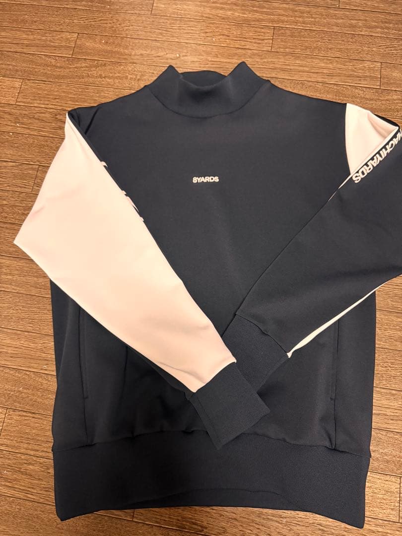 値下げ 新品 未使用 8ヤーズ 8yards プルオーバー black Lサイズ