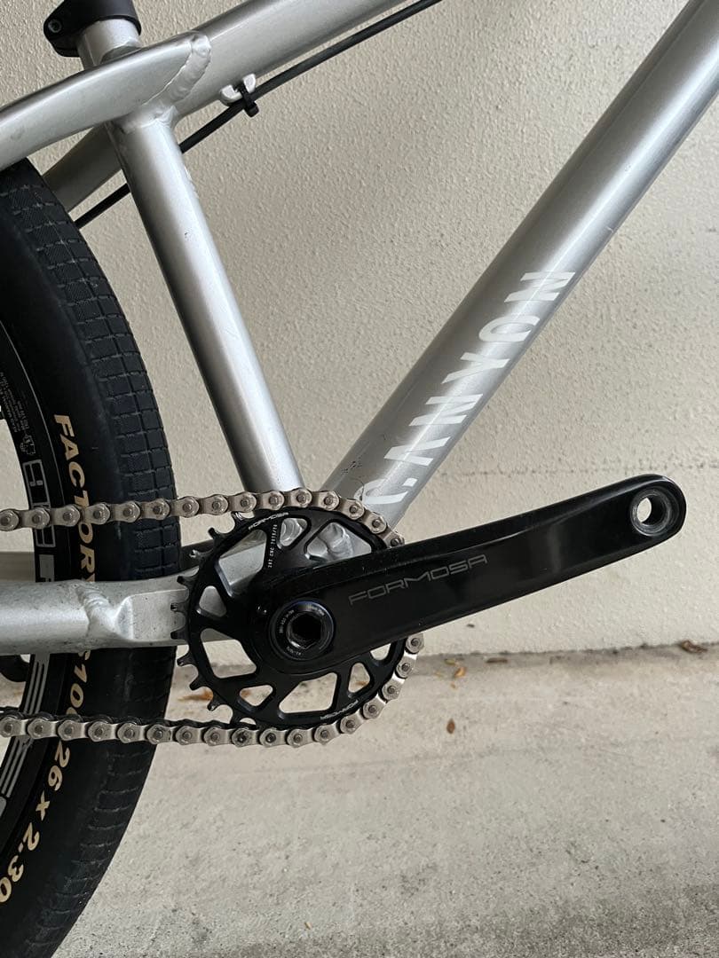 自転車本体 Canyon stitched 360