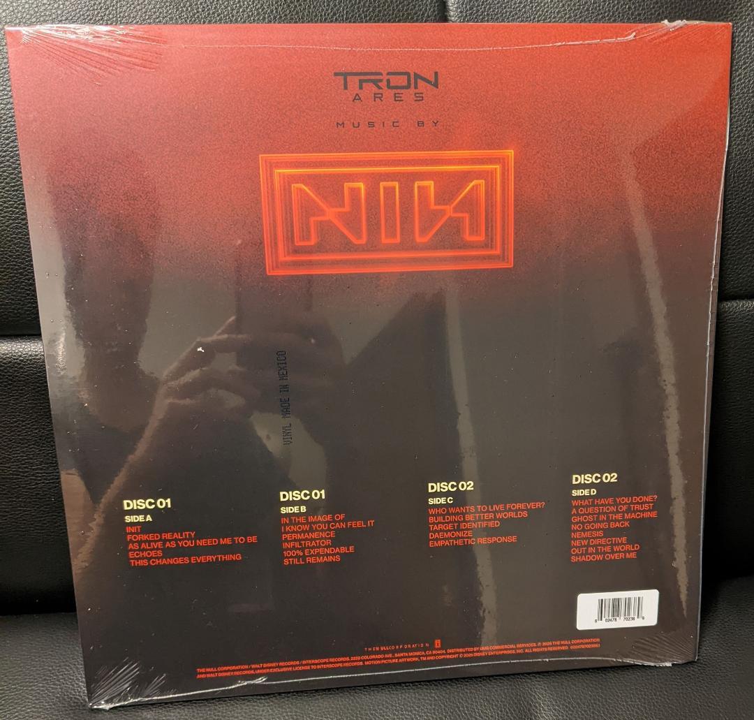 NINE INCH NAILS / TRON : ARES　限定盤2LP