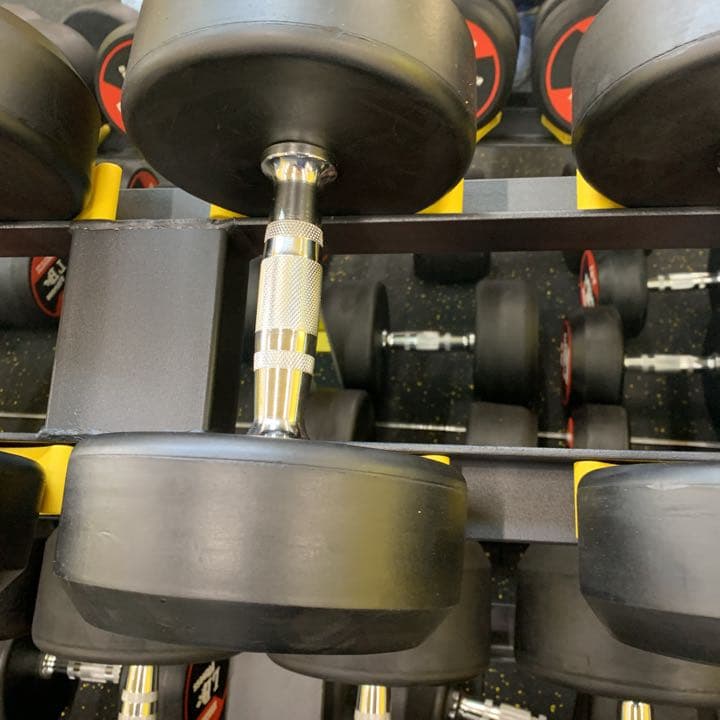ラバーダンベル　　25kg 30kg 各2個