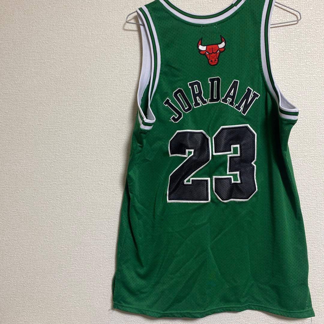 BULLS マイケル・ジョーダン 23 ジャージ