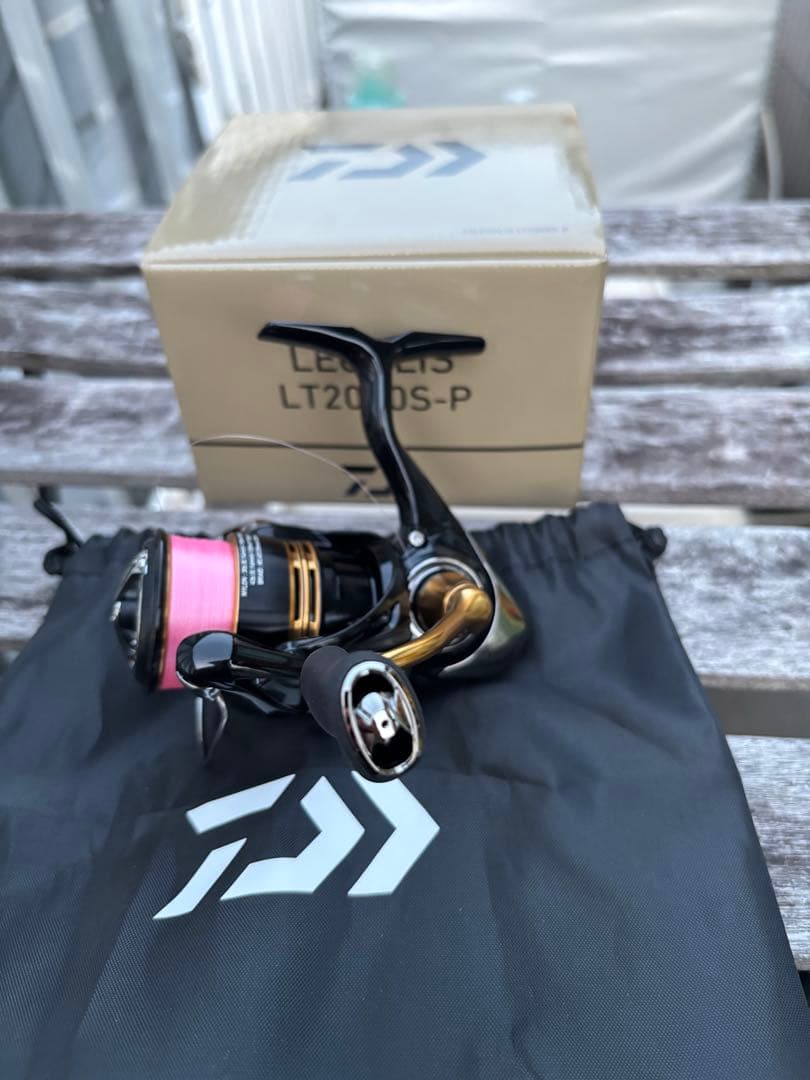 ダイワ 23レガリス LT2000S-P 新品未使用