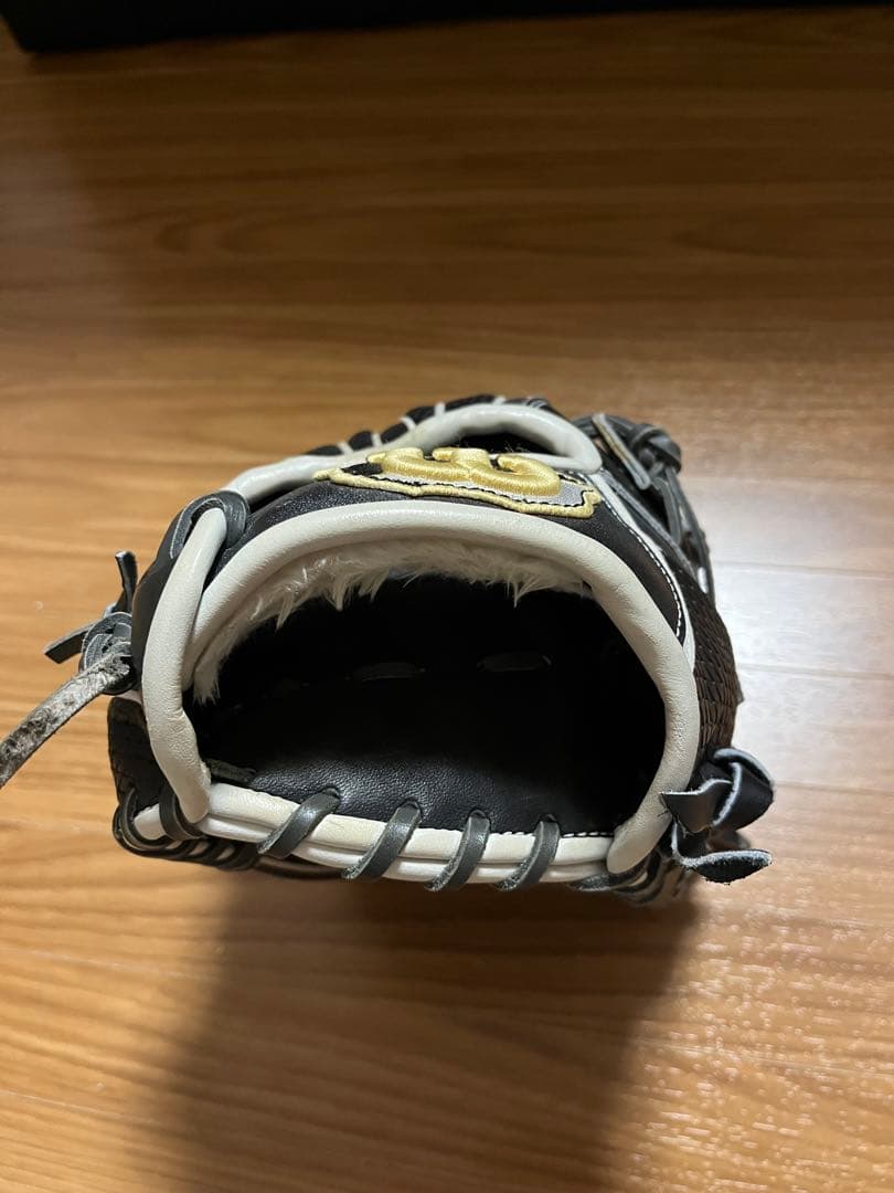 Wilson D5 軟式グローブ ブラック/ホワイト