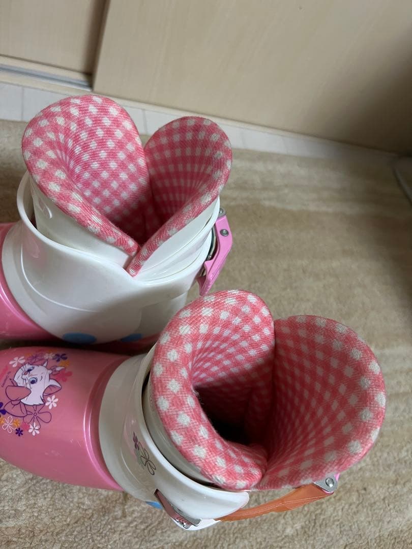 【美品】キッズ用 スキー板106cmスキー靴20cm ストックの4点セットです。