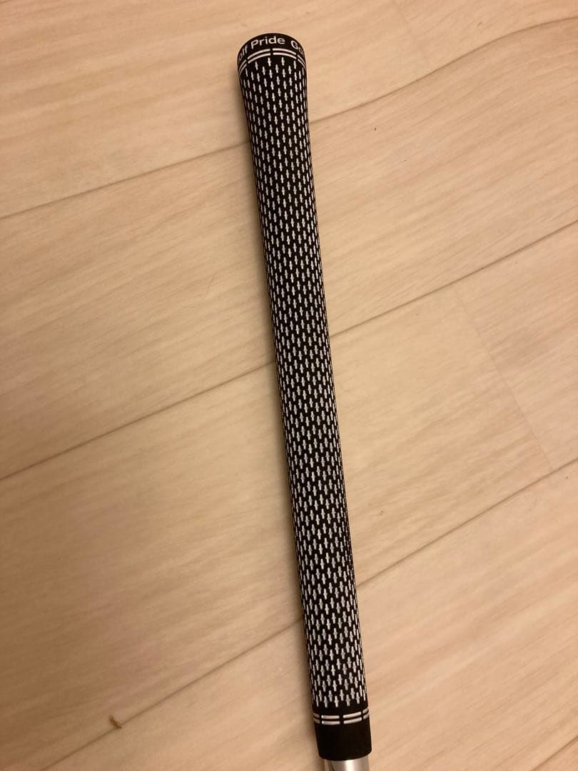 A GRIND DST 4U 24° グリップ新品