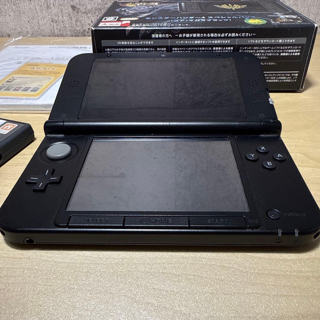 【美品】ニンテンドー 3DS LL モンスターハンター4 スペシャルパック