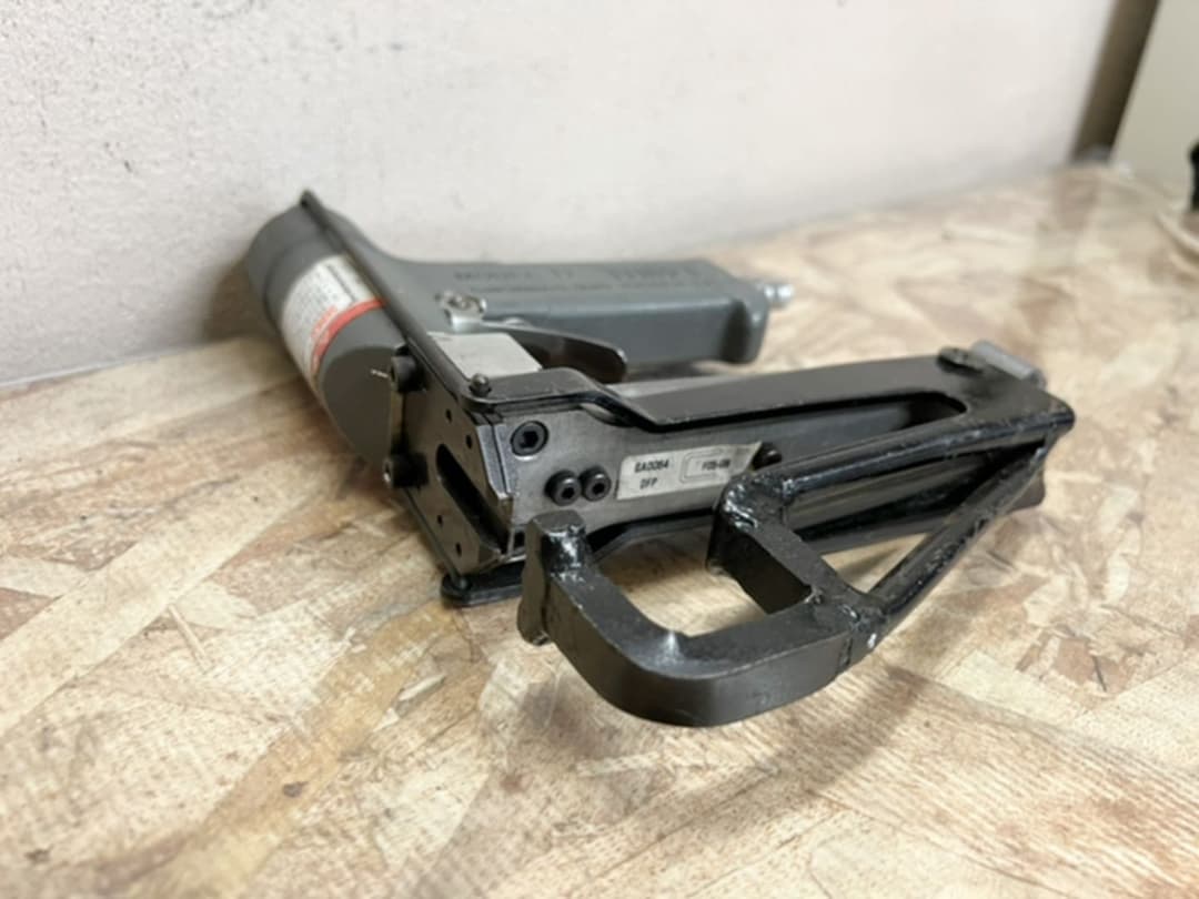 SENCO センコー　ステープラー　モデルD 作動確認済　エア漏れ無し