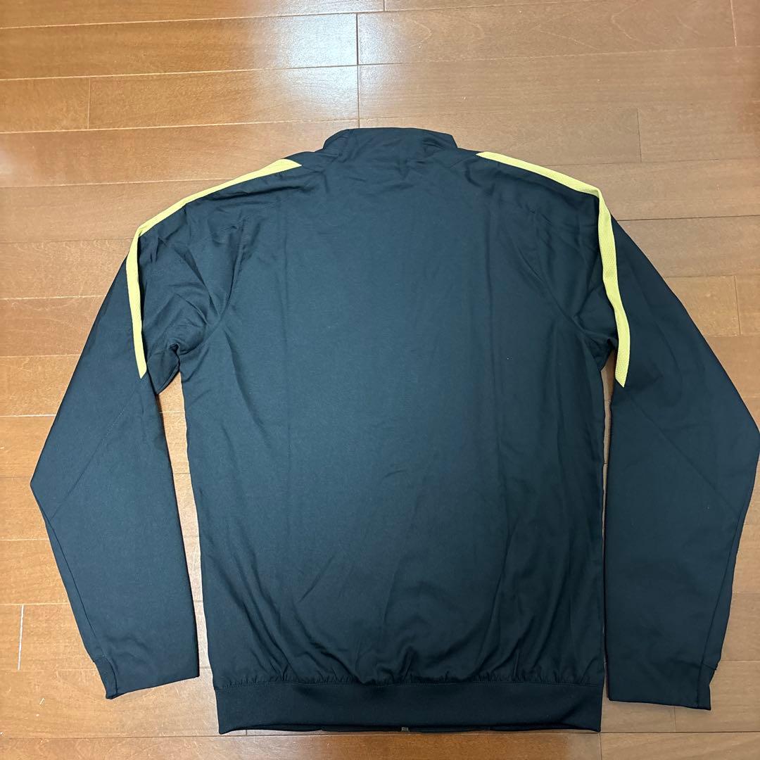 浦和レッズ　移動着