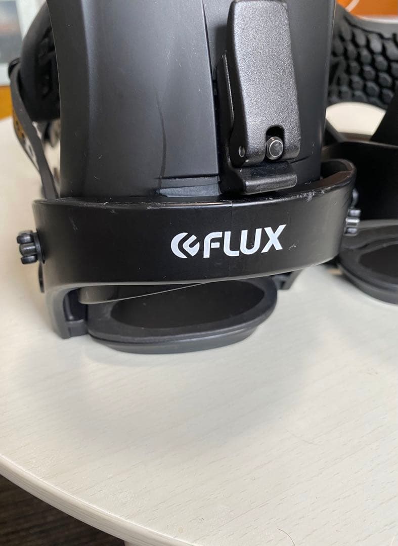 FLUX XF 22-23モデル　ブラック　Ｍサイズ