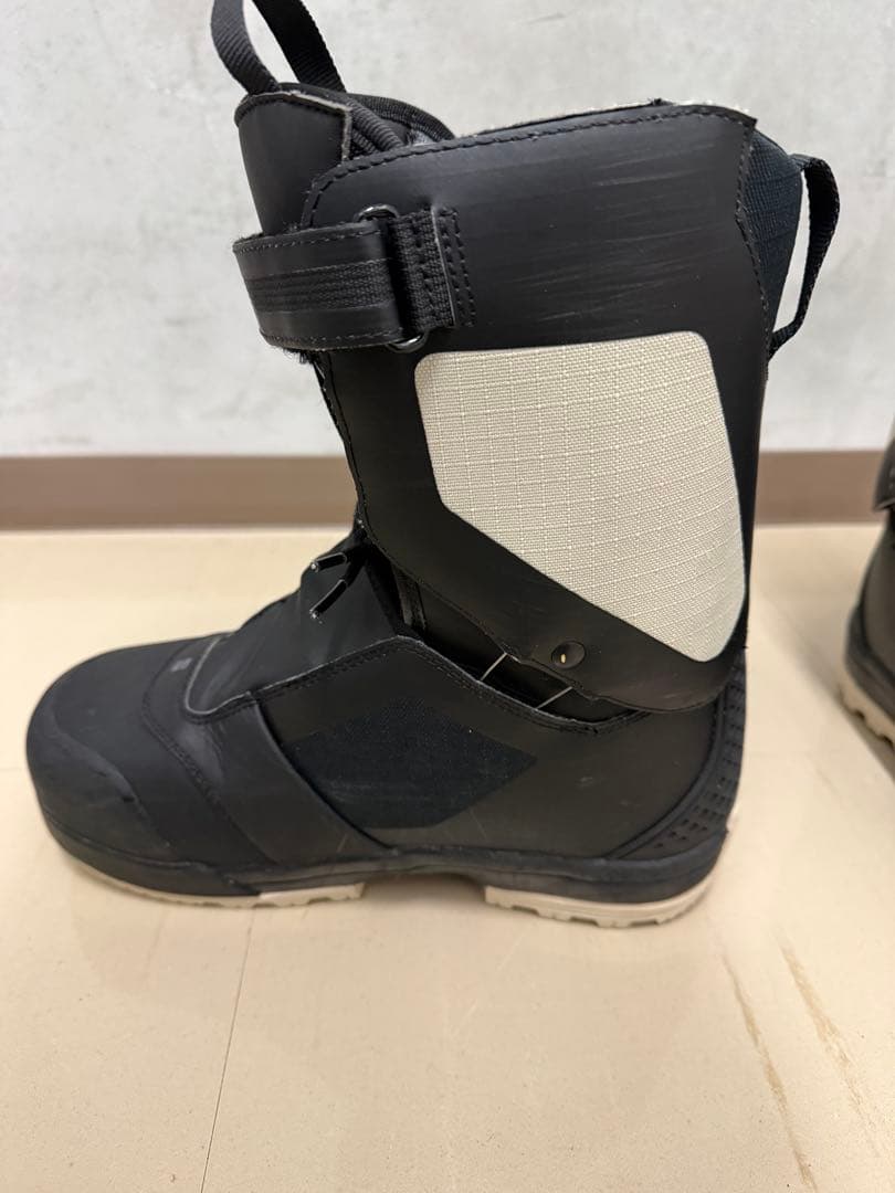 Salomon trek 25.5 サロモン　トレック スノーボード　ブーツ