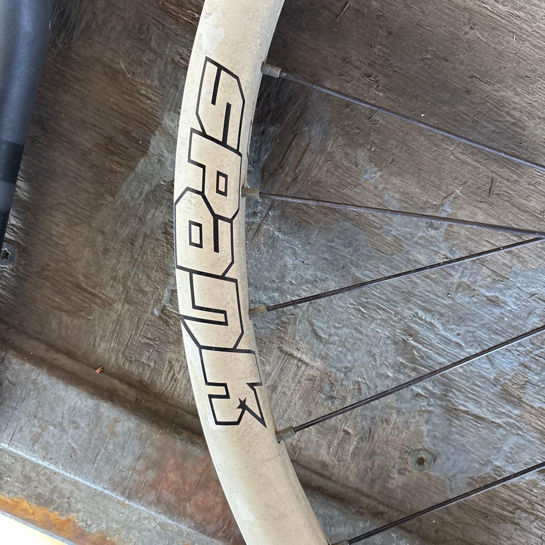 Spank SUBROSA ホイールとバーハンドルセット