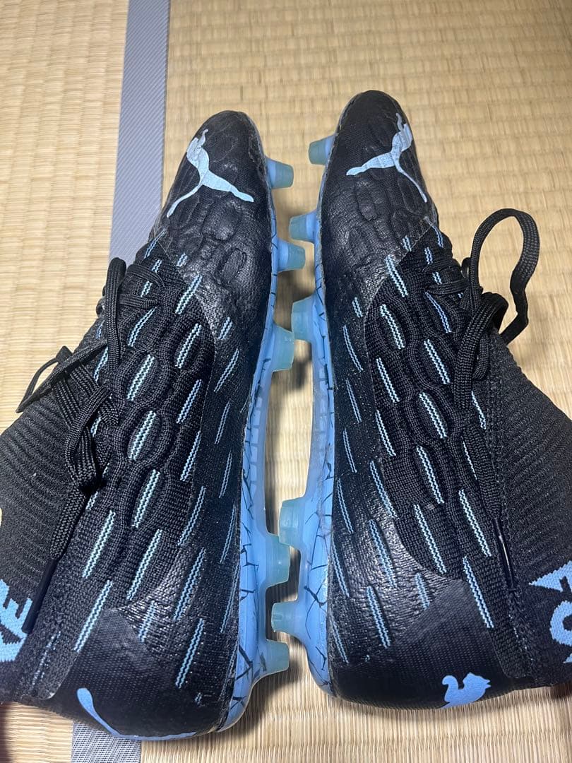 サッカー スパイク プーマ フューチャー