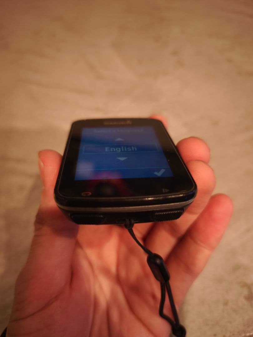 GARMIN Edge 820J サイクルコンピューター 本体　予備フィルム付き