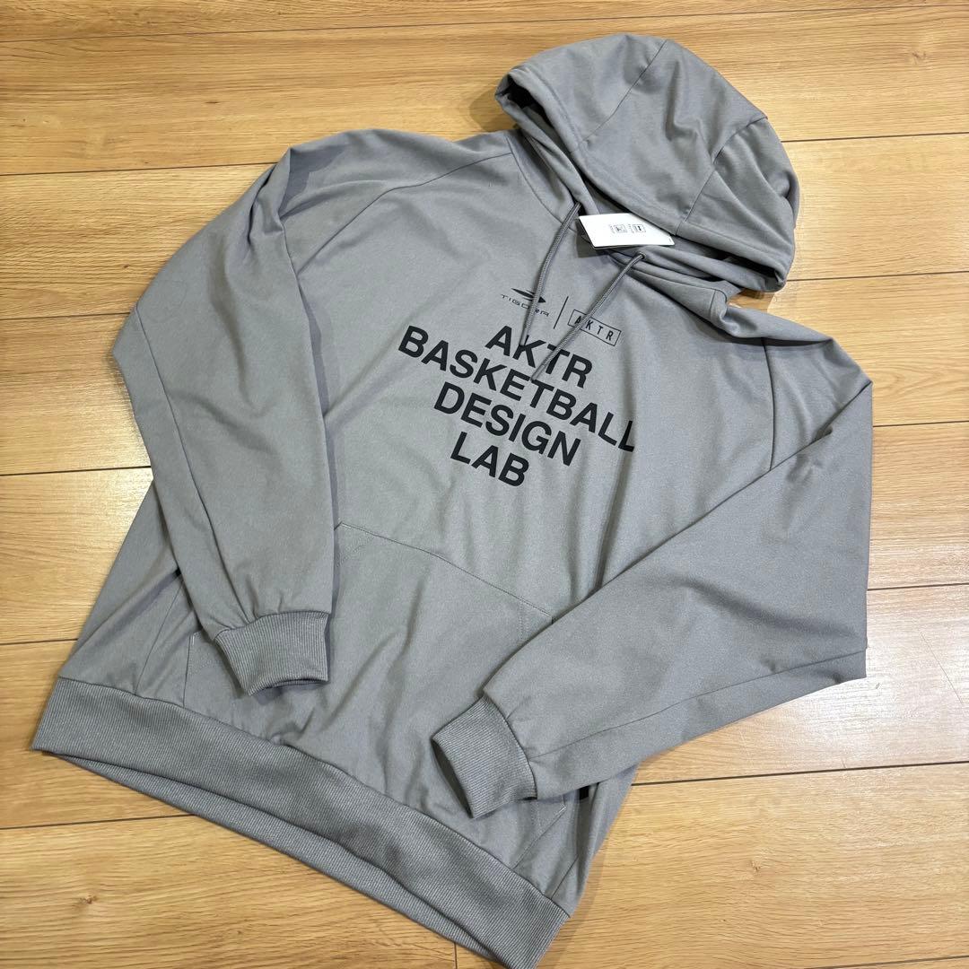 新品　TIGORA×AKTR トレーニングウェア　上下セット　グレー　L